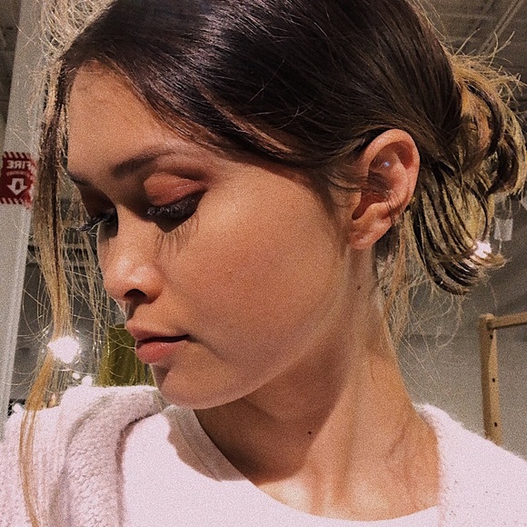 Meet your Posher, Staci - Picture 1 of 1